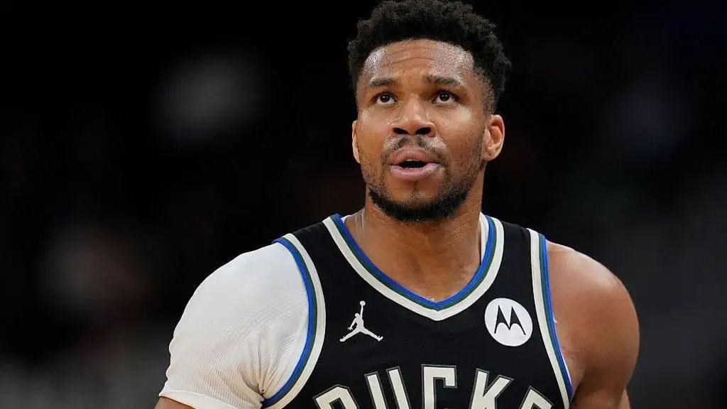 NBA:扬尼斯·阿德托昆博加盟迈阿密热火队